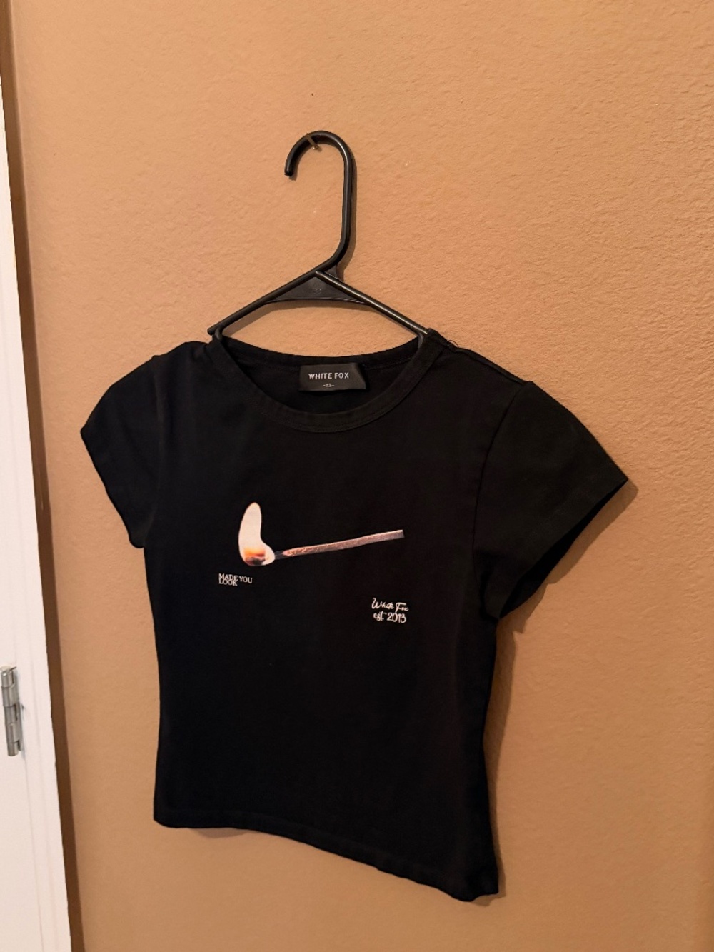 White Fox | Cropped Baby Tee